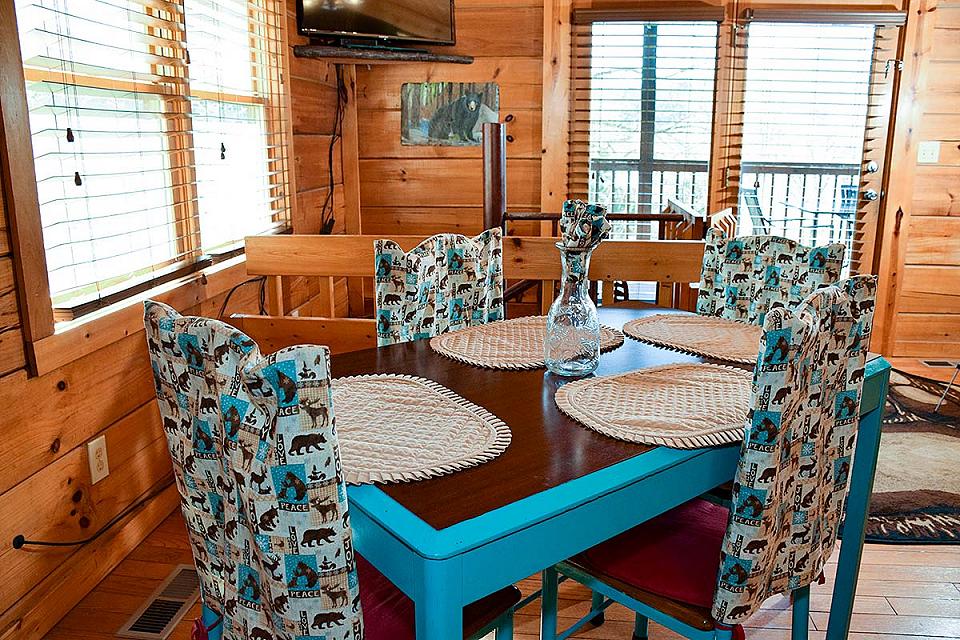 You private cabin for this Valentine's Day