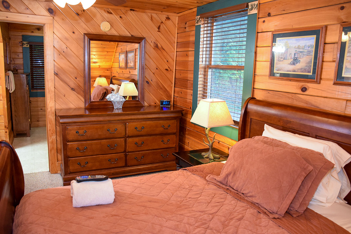 Grand Vista Lodge Cabin image 18