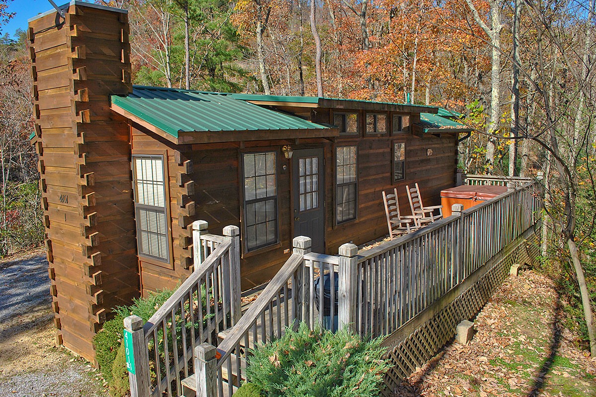 Exterior view of cabin