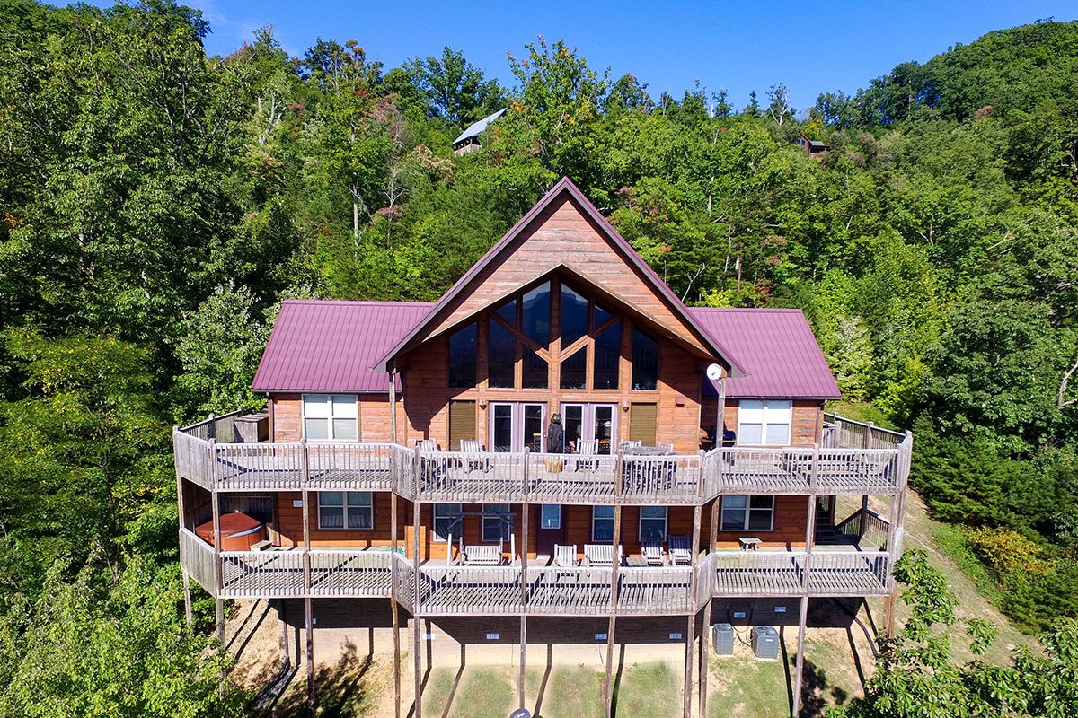 Exterior view of cabin