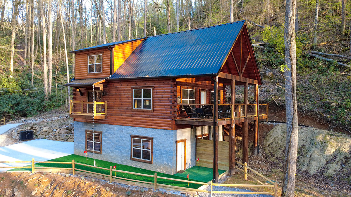 Exterior view of cabin