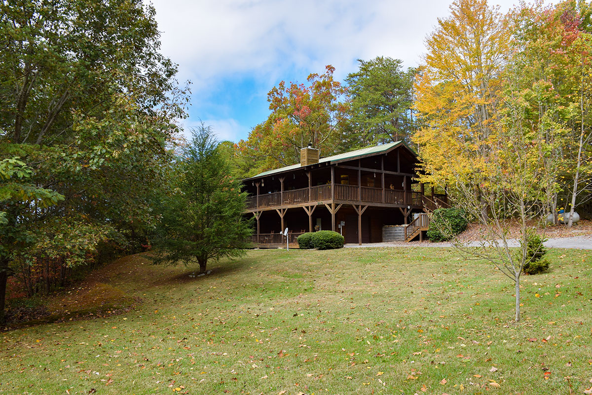 Exterior view of cabin