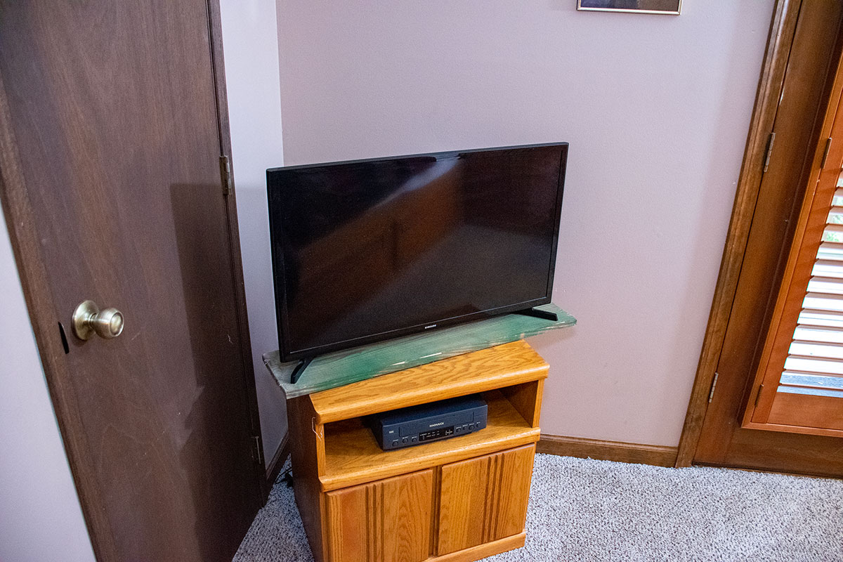 Boundary Haven Cabin image 25