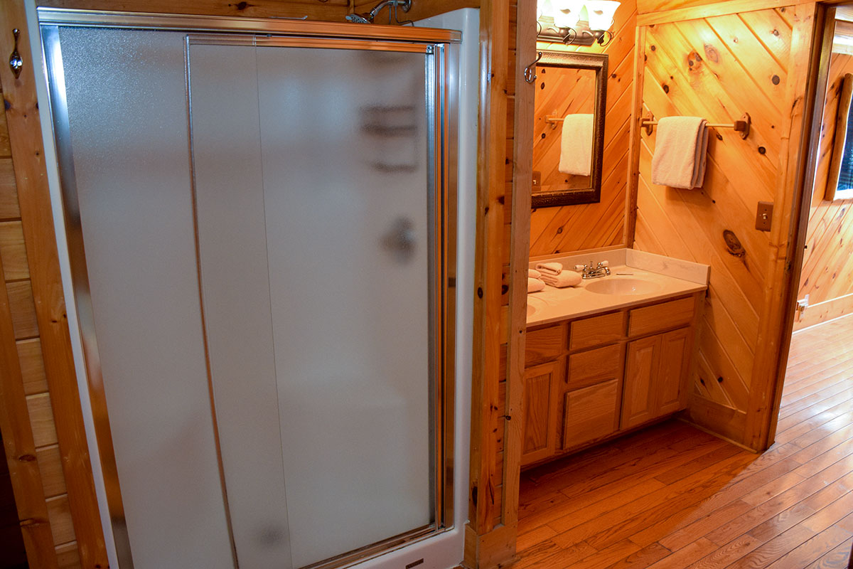 Grand Vista Lodge Cabin image 16