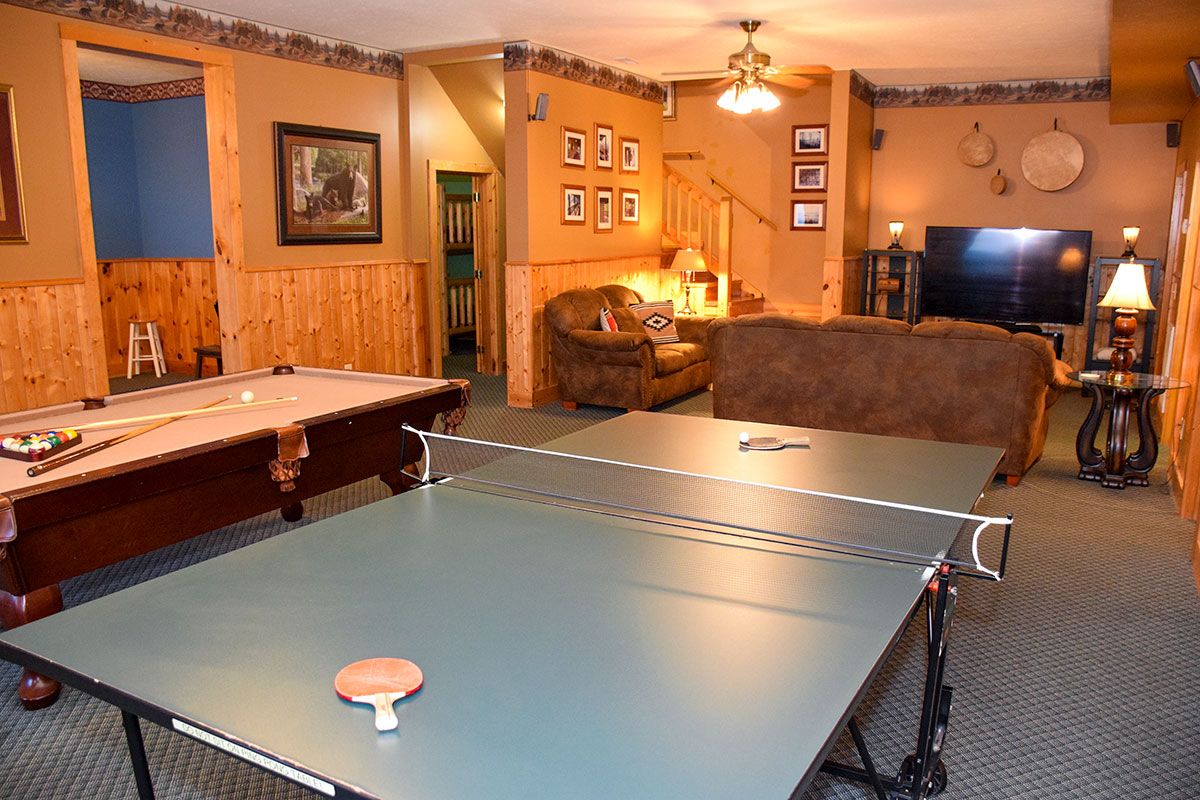Grand Vista Lodge Cabin image 32