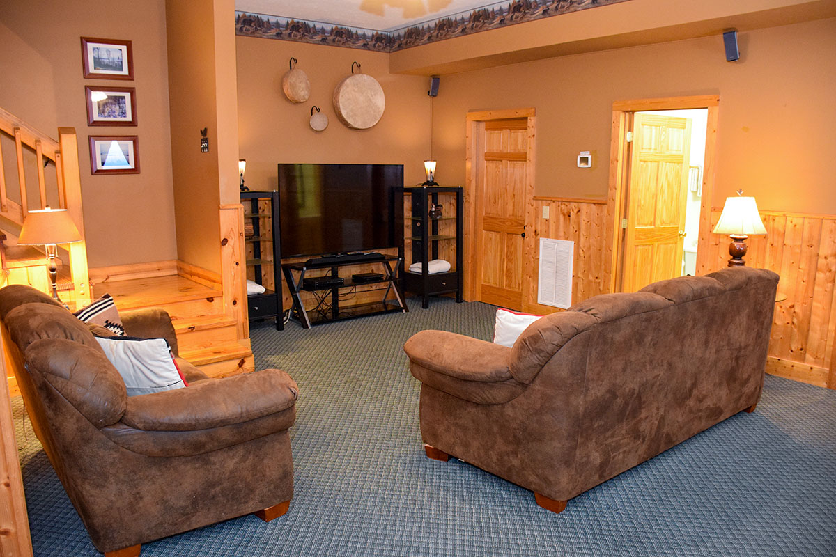 Grand Vista Lodge Cabin image 33
