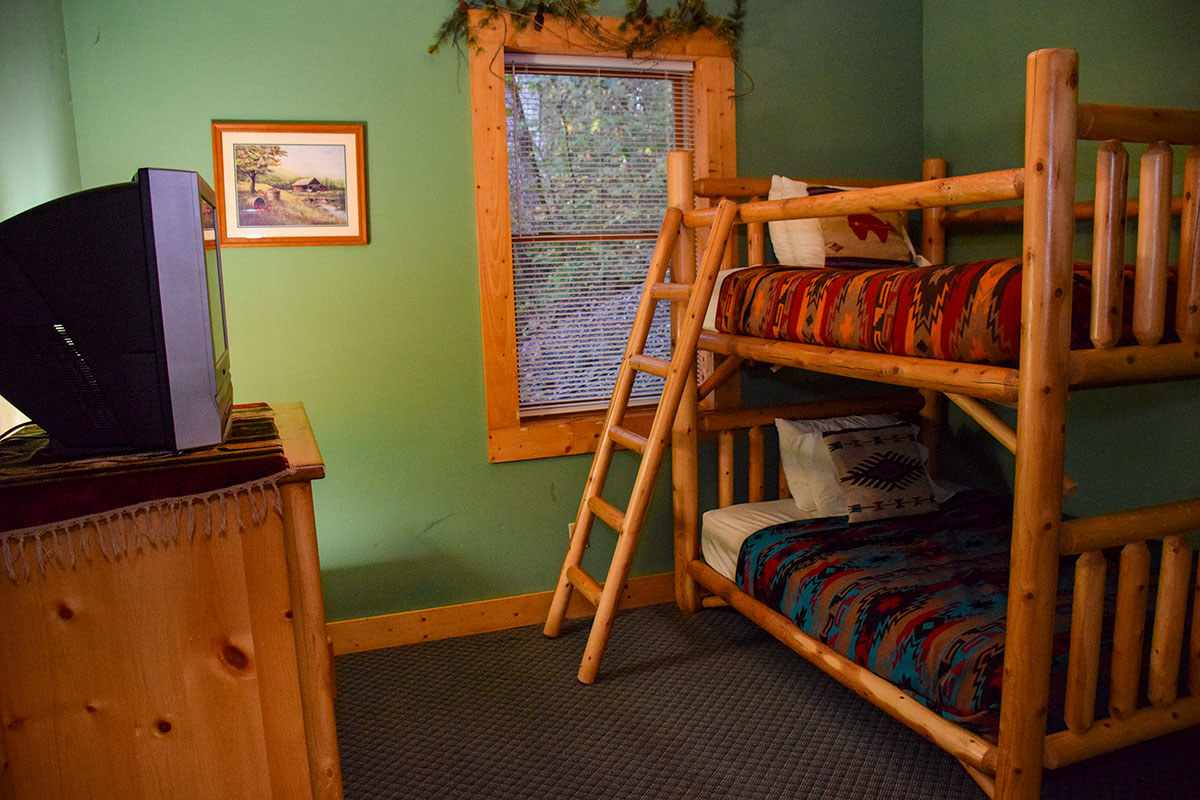 Grand Vista Lodge Cabin image 42