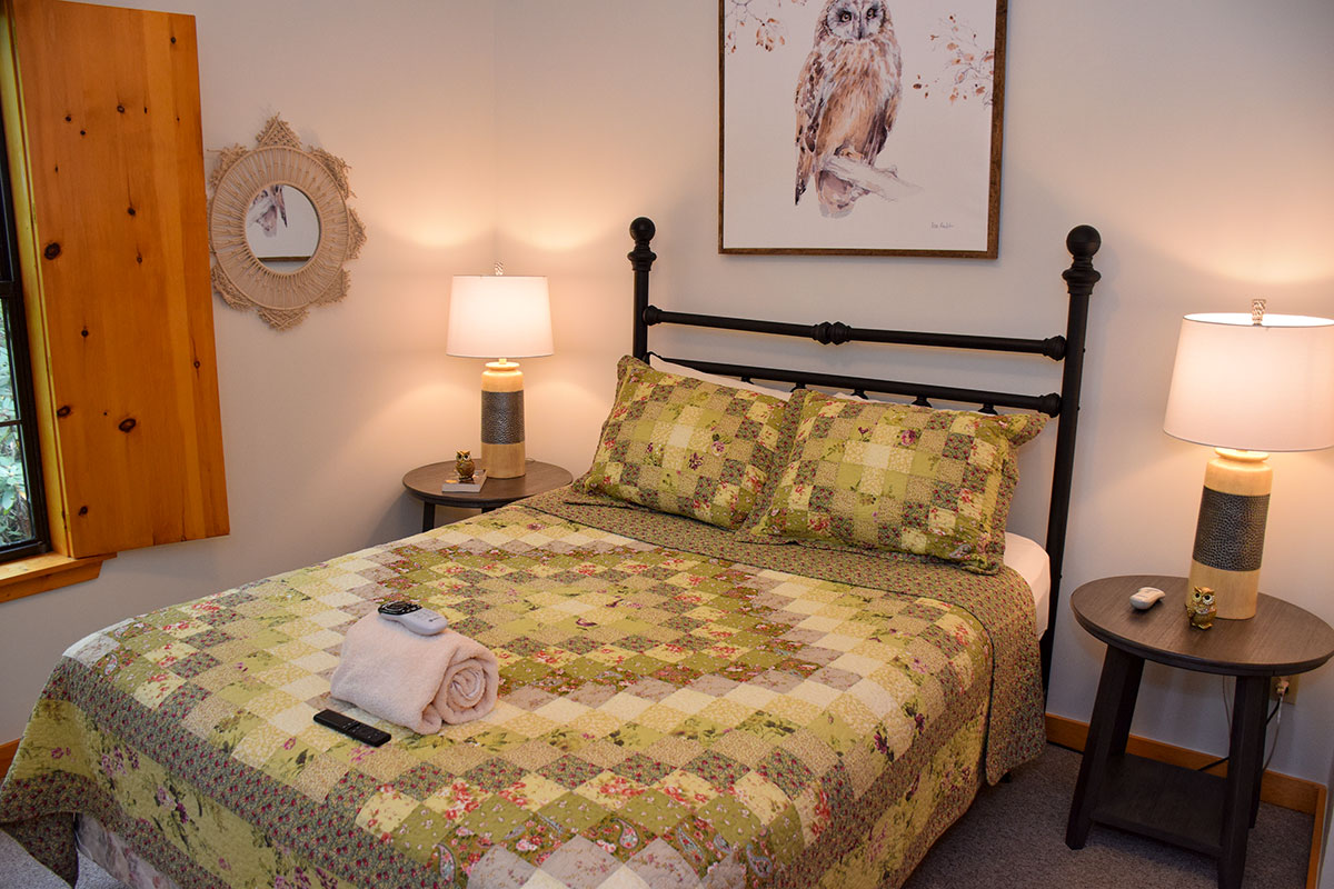 Hawk\'s Nest Cabin image 20
