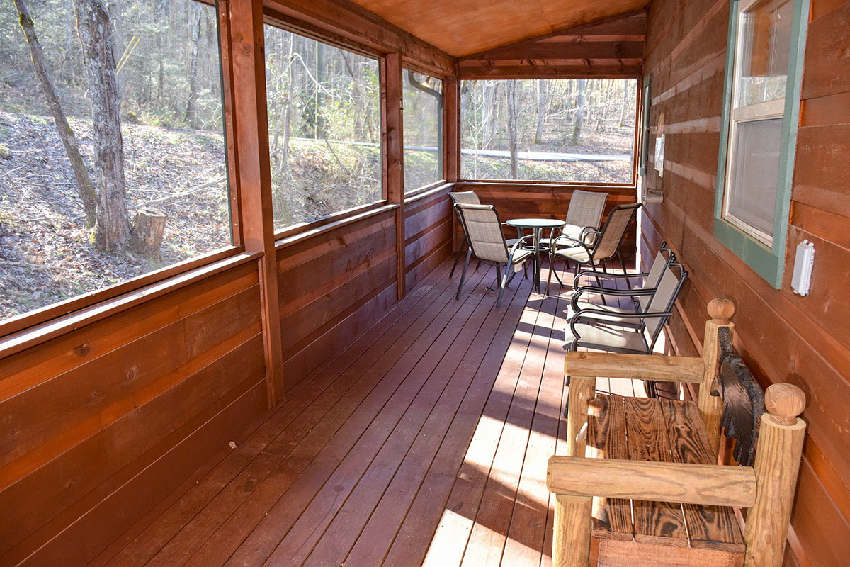 Quiet Harmony Cabin image 30