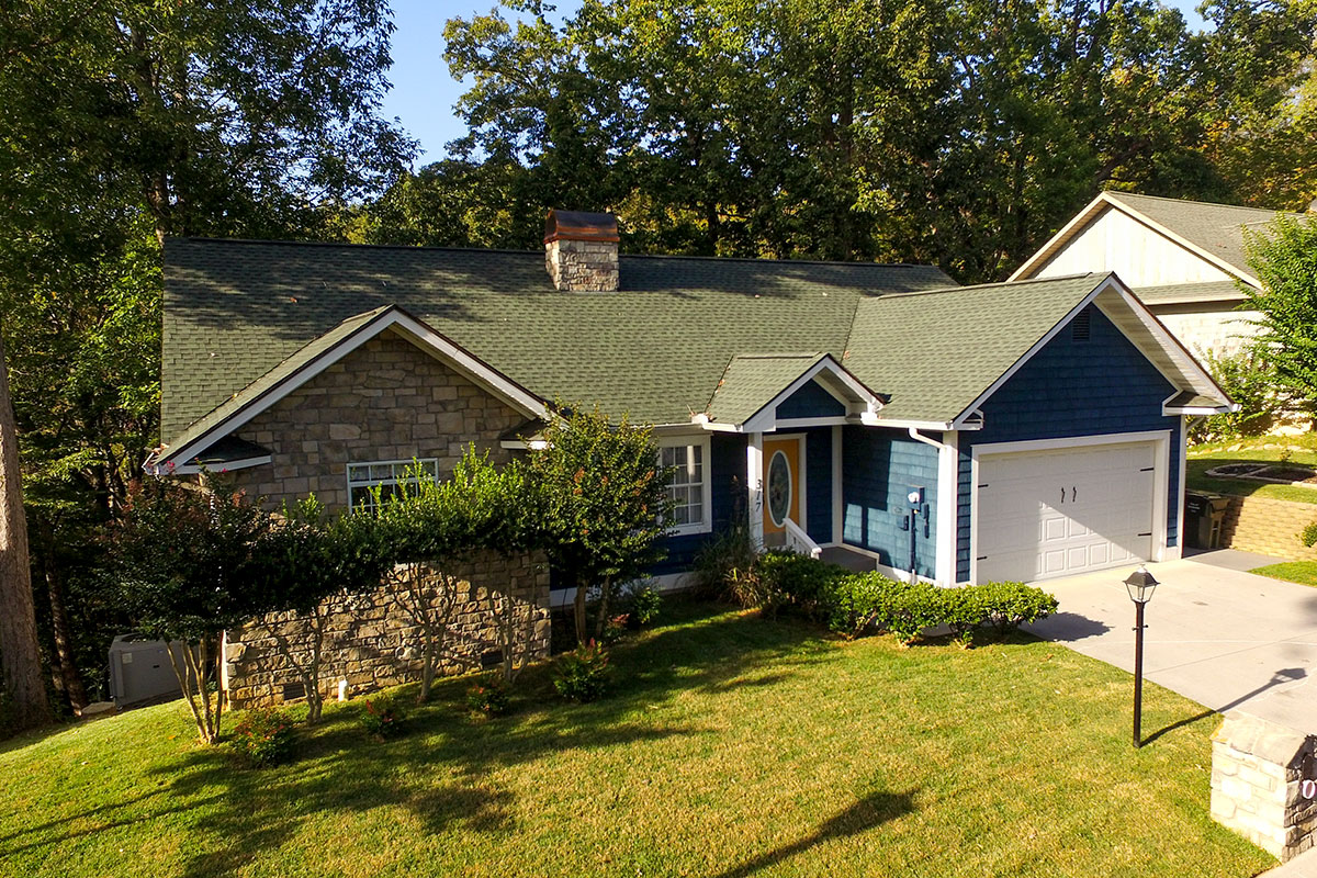 Exterior view of cabin