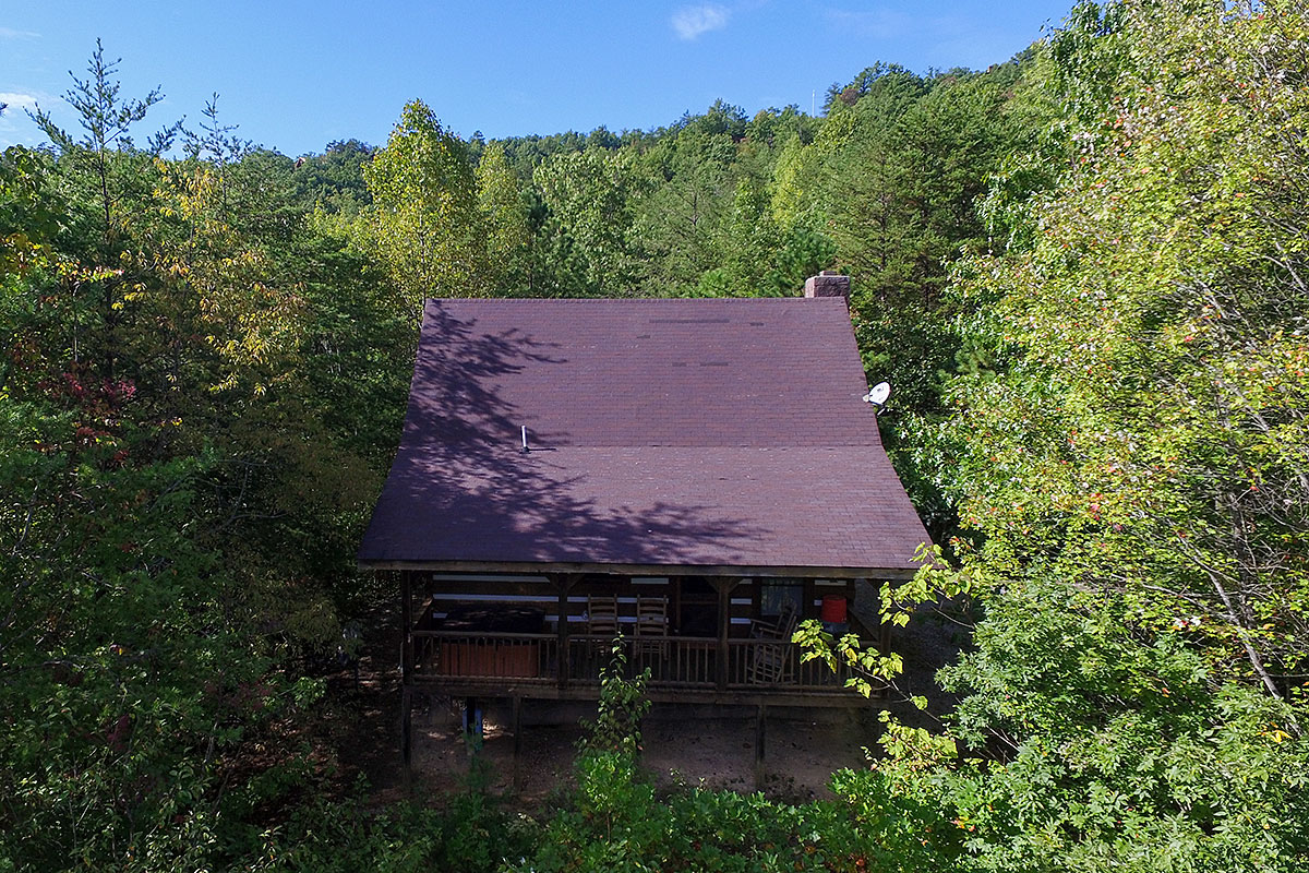 Sitting Rock Cabin image 01