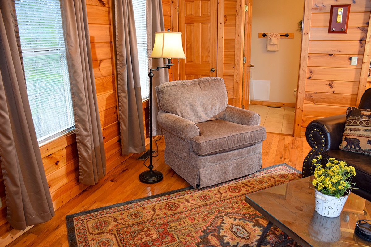 Unforgettable Cabin image 05