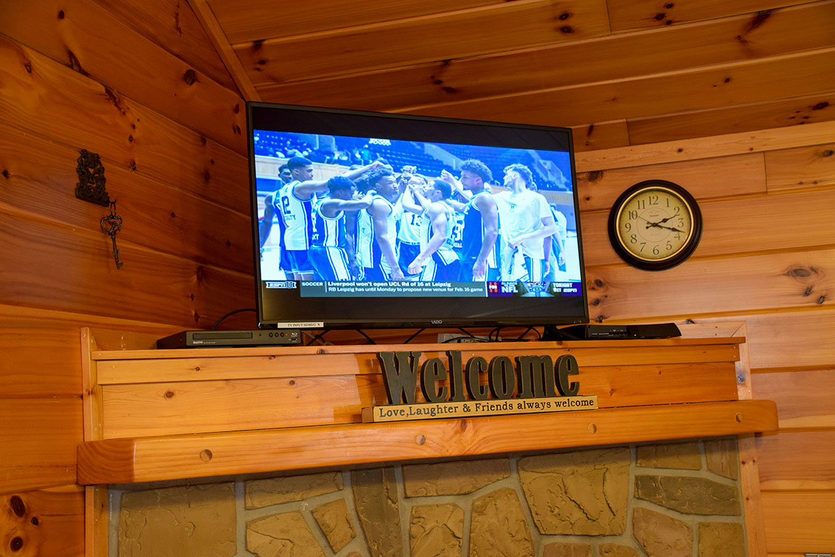 Unforgettable Cabin image 06