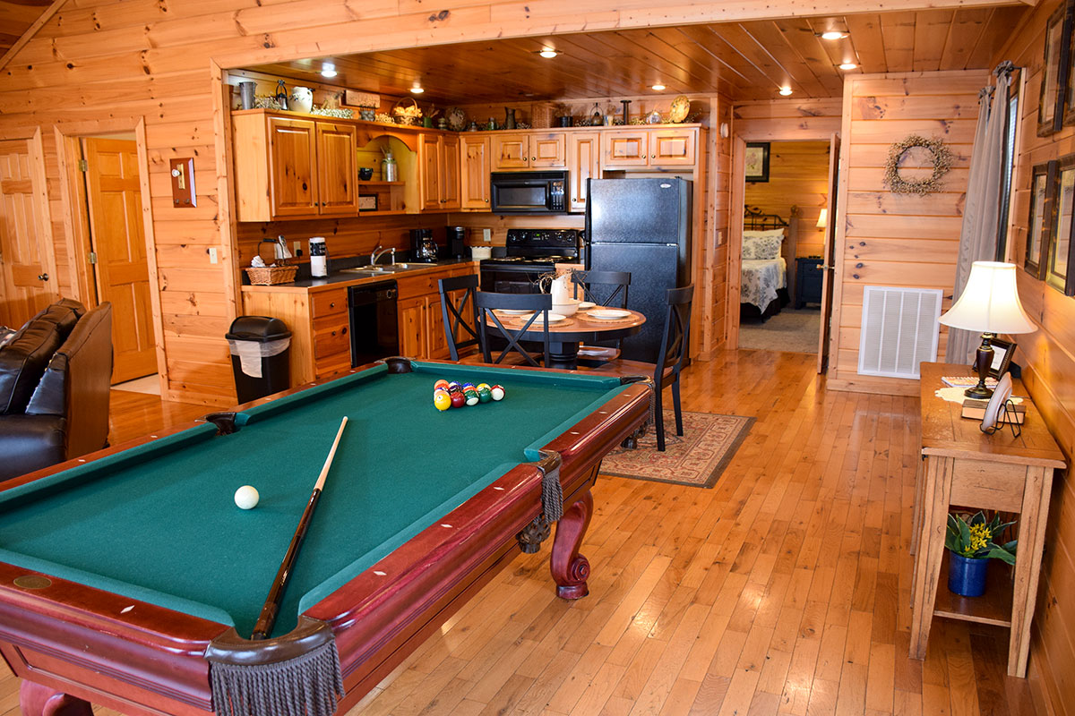 Unforgettable Cabin image 12
