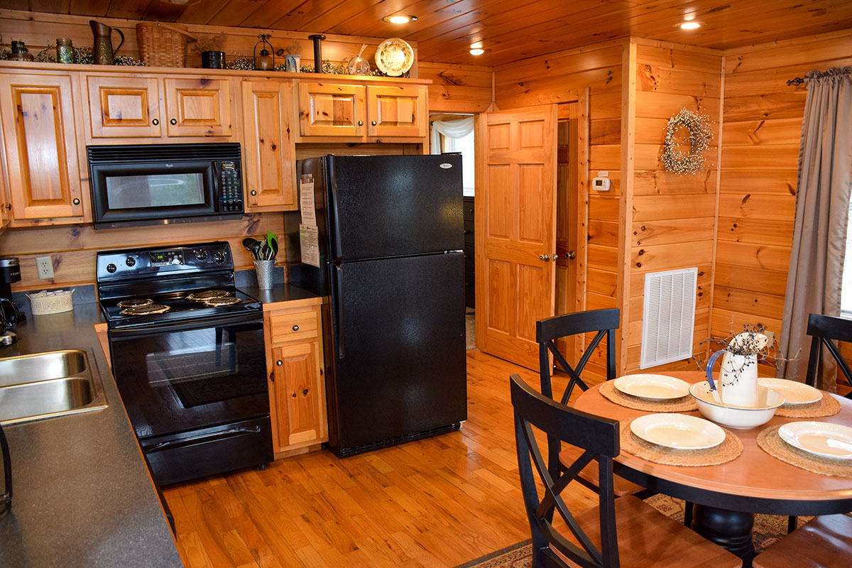 Unforgettable Cabin image 13
