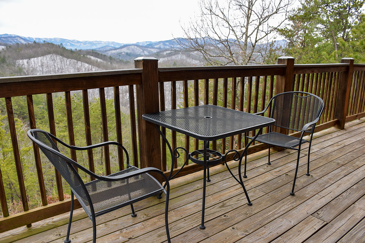 Unforgettable Cabin image 28