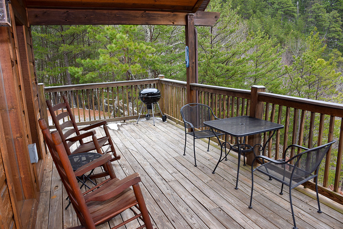 Unforgettable Cabin image 29