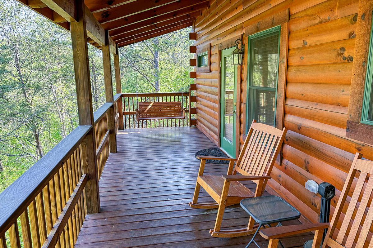 Whisperwind Cabin image 16
